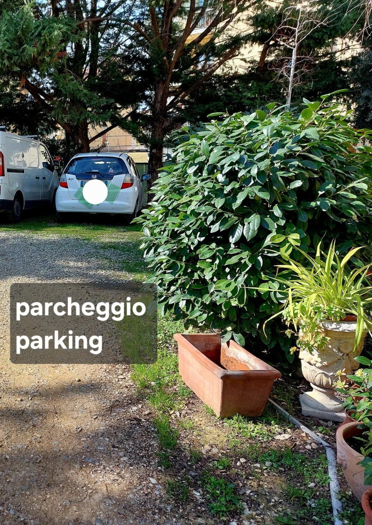 La Piccola Oasi Con Parcheggio Apartment Florence Exterior photo