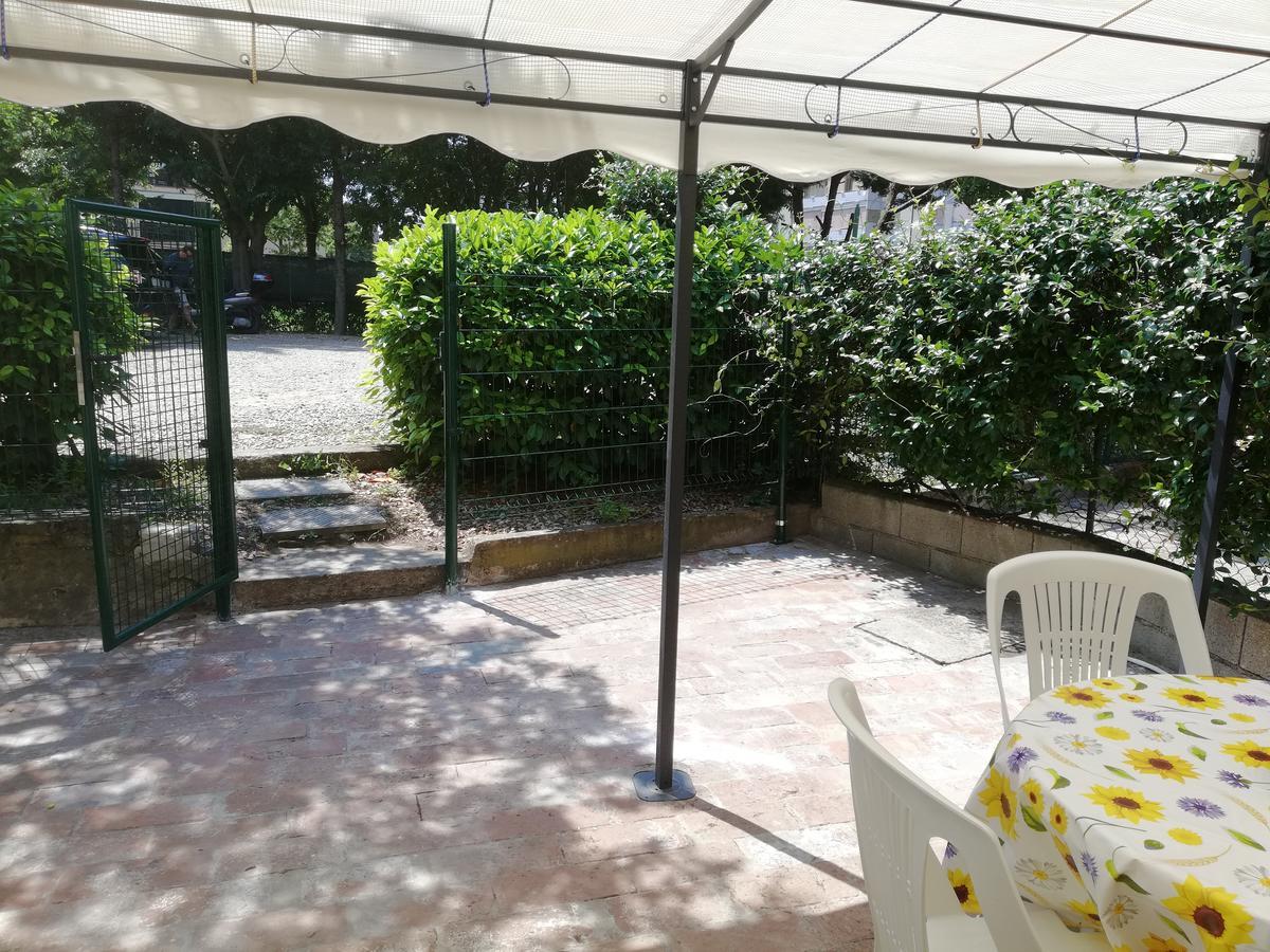 La Piccola Oasi Con Parcheggio Apartment Florence Exterior photo